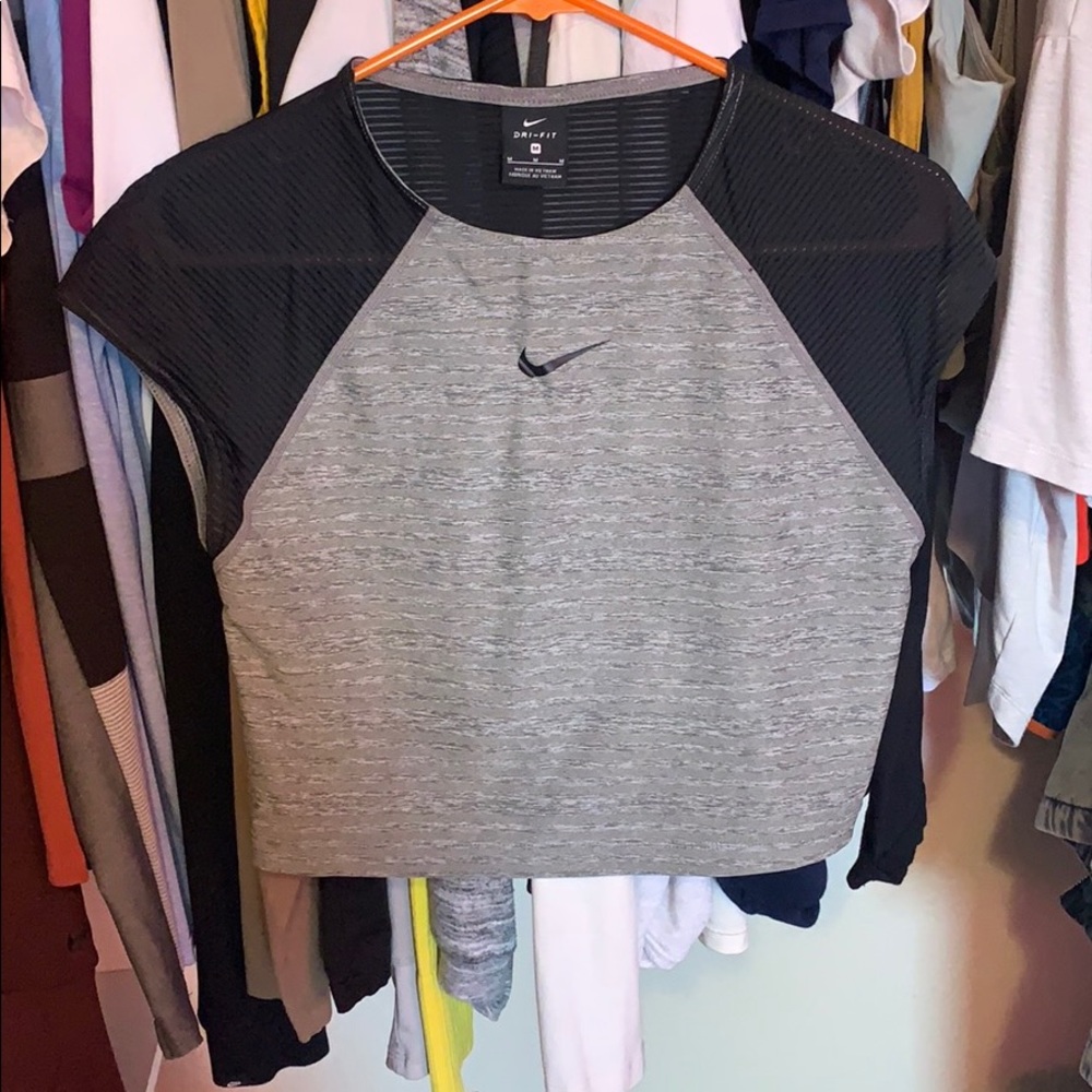 Nike dri-fit crop top